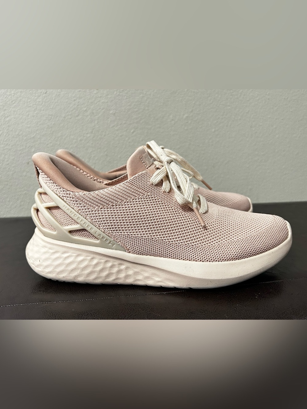 Kizik Sneakers Women Size 7.5 Pink Athens Low Top Hands Free Athletic